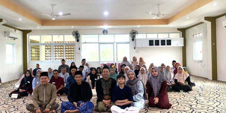 Perdana Pondok Pesantren Progresif Fathimah Al-Amin adakan Silaturahmi Bersama Pengurus dan Walisantri Baru