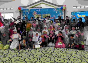 SIS Life Season 4 Sukses Digelar! 35 Peserta Rasakan Hangatnya Pengalaman Kehidupan Santri di Fathimah Al-Amin